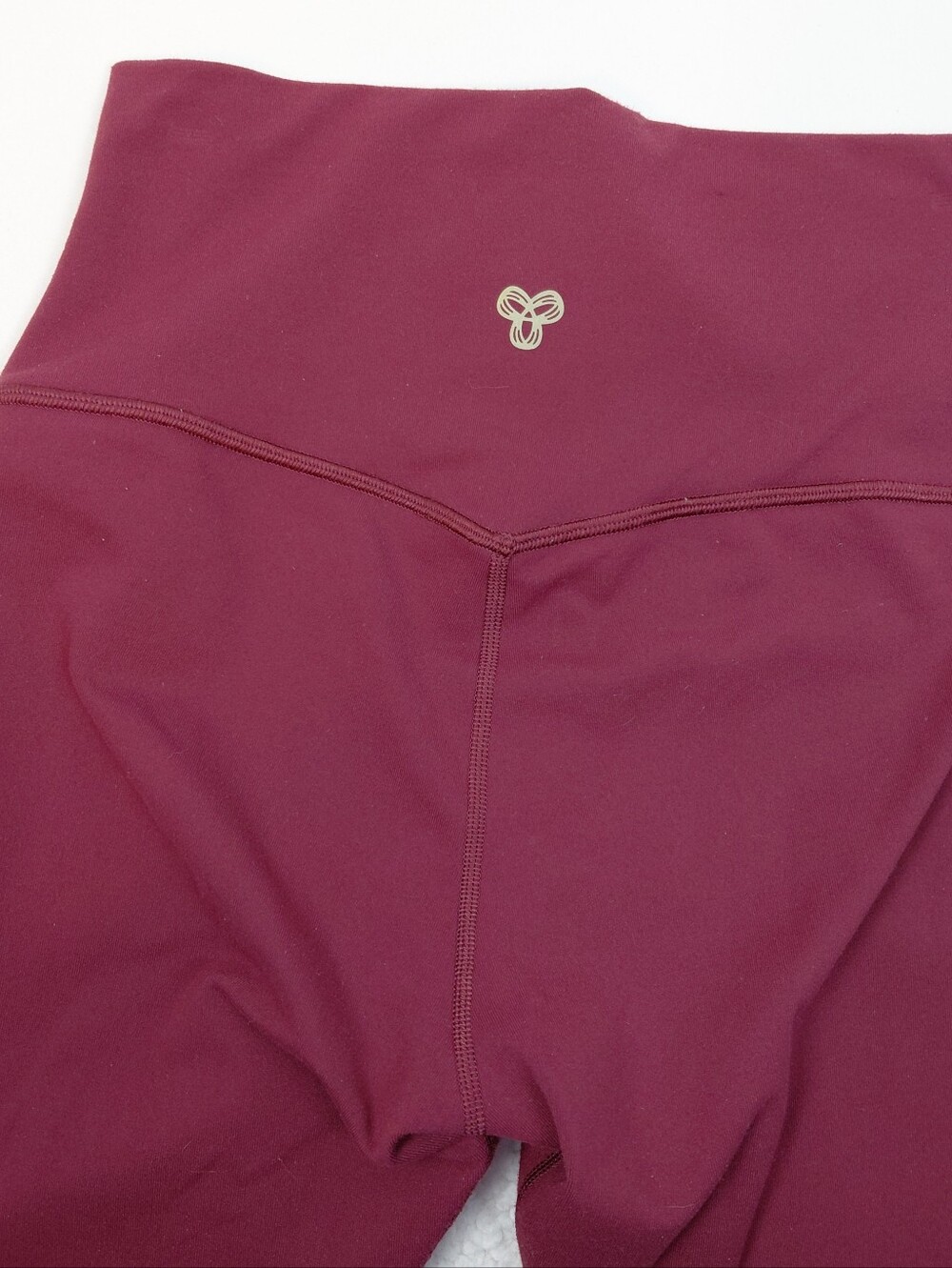 Aritzia Golden Leggings Size 6 Burgundy Red Workout Gym Yoga Active - Picture 3 of 5
